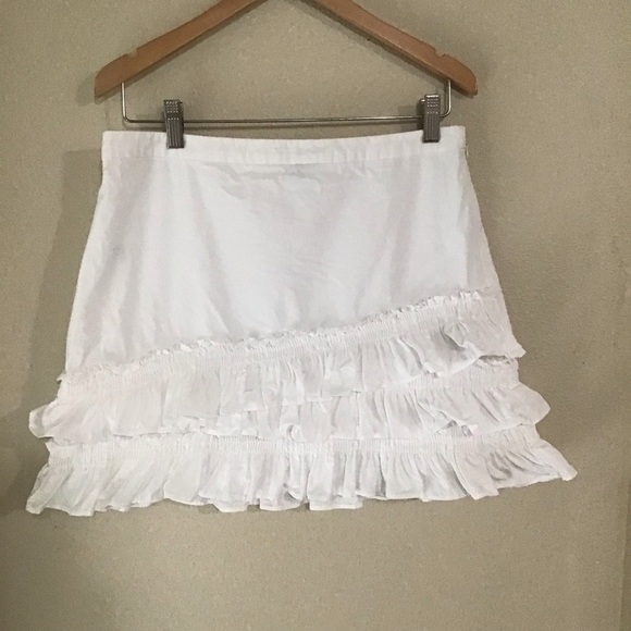 Jcrew ruffled White miniskirt 100% cotton size 6P - Picture 1 of 3